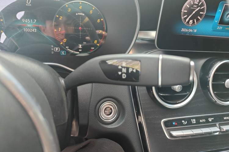 Used Mercedes-Benz C-Class 2019 C 180 L Fashion Edition Sport Version Gear Lever