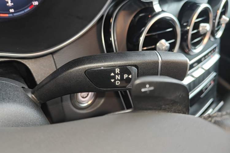 Used Mercedes-Benz C-Class 2019 Restyled C 260 L Sport Edition Gear Lever