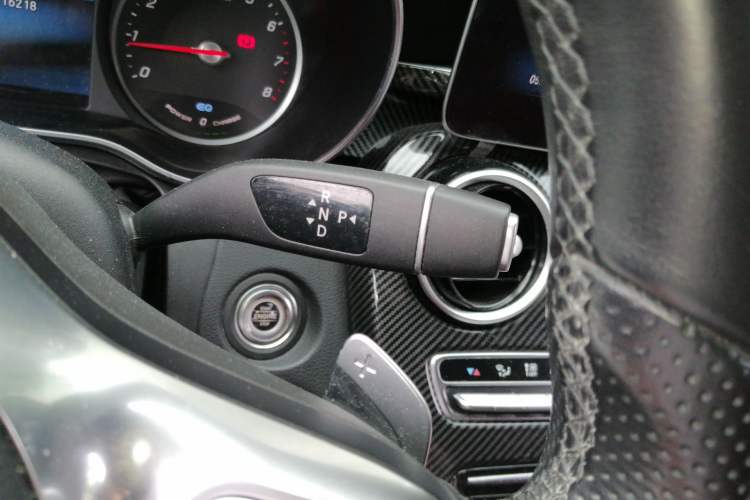 Used Mercedes-Benz C-Class 2019 C 260 Sport Edition Gear Lever