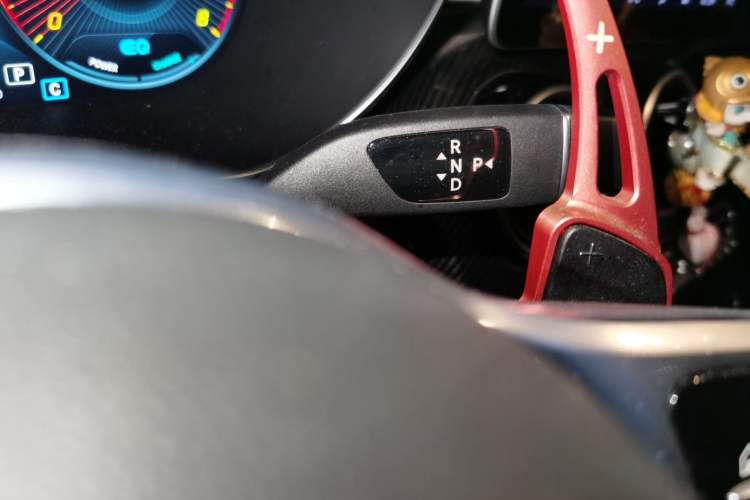 Used Mercedes-Benz C-Class 2019 Restyled C 260 L Sport Edition Gear Lever