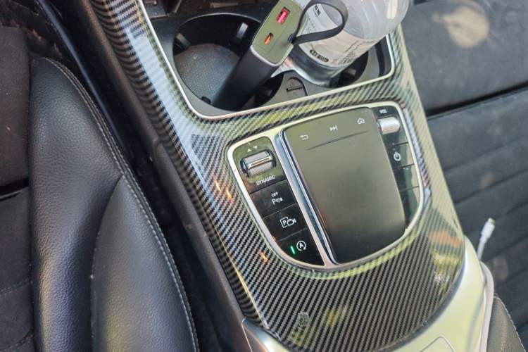 Used Mercedes-Benz C-Class 2019 C 260 Sport Edition Gear Lever
