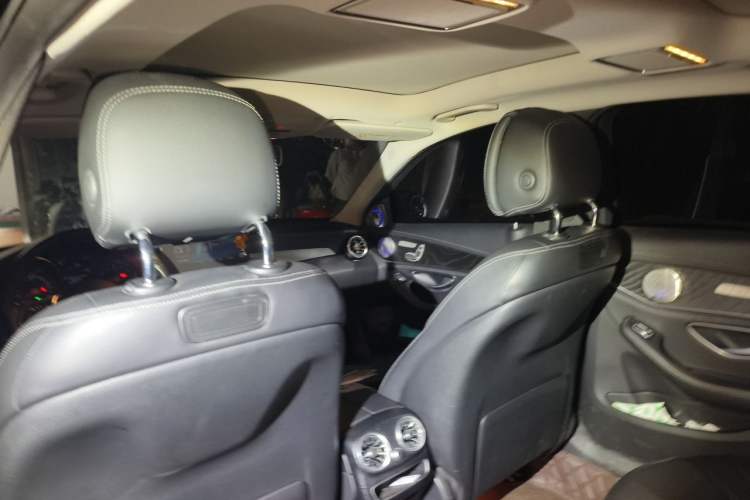 Used Mercedes-Benz C-Class 2019 C 260 L Sport Edition Headliner