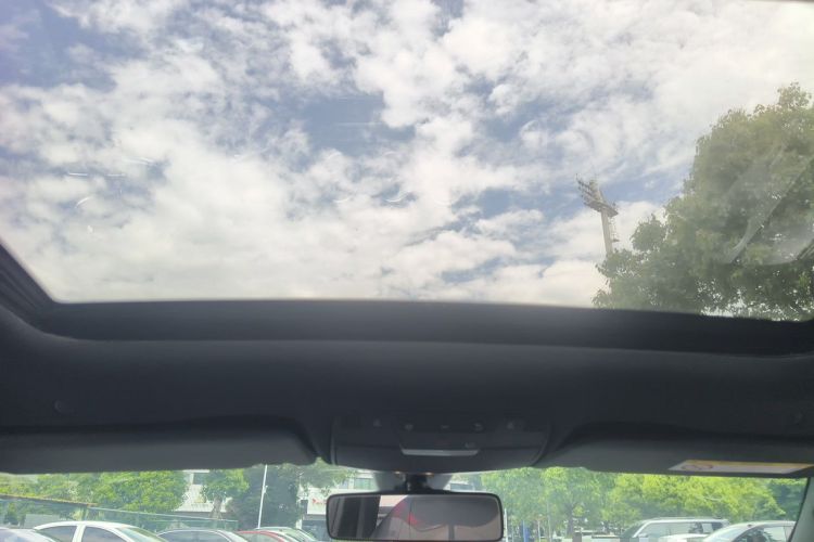 Used Mercedes-Benz C-Class 2019 C 260 Sport Edition Headliner