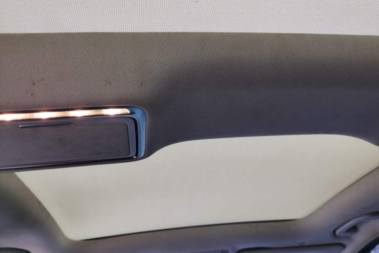 Used Mercedes-Benz C-Class 2019 Restyled C 260 L Sport Edition Headliner