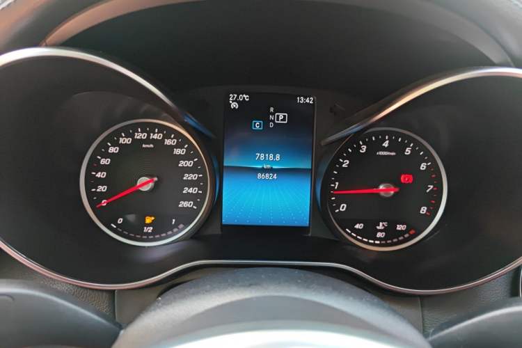 Used Mercedes-Benz C-Class 2019 C 180 L Fashion Edition Sport Version Instrument Cluster