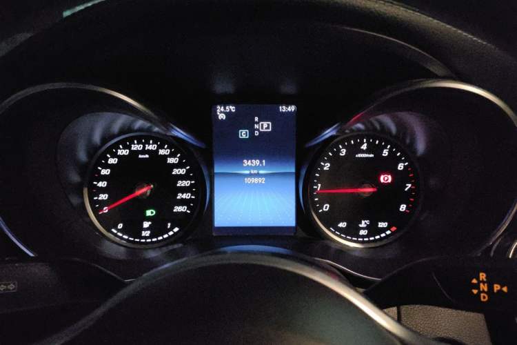 Used Mercedes-Benz C-Class 2019 C 180 L Fashion Edition Sport Version Instrument Cluster