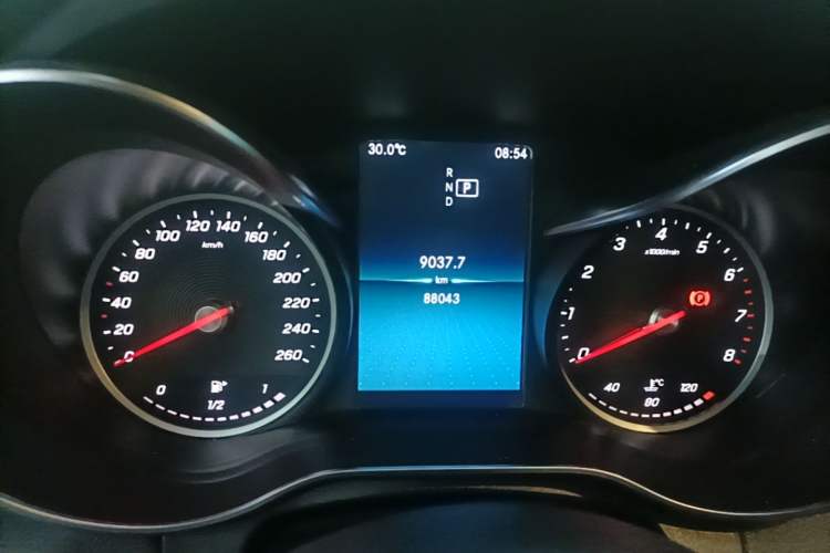 Used Mercedes-Benz C-Class 2019 C 180 L Fashion Edition Sport Version Instrument Cluster