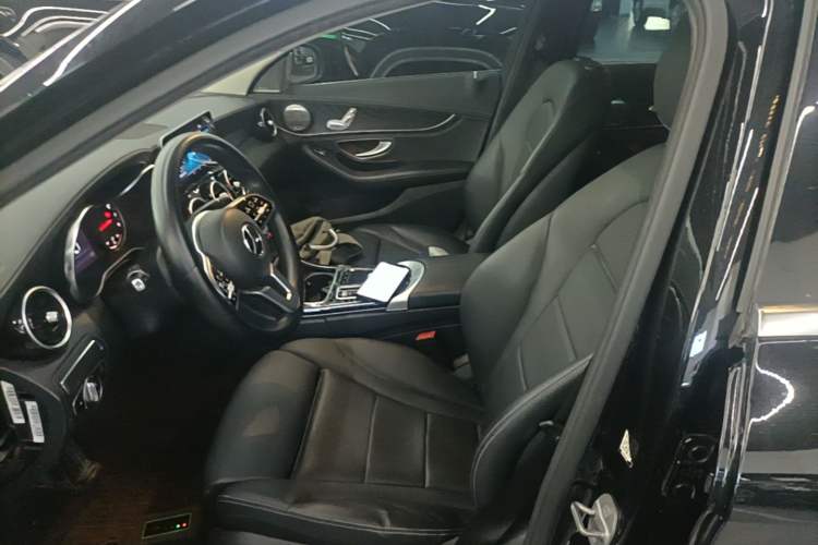 Used Mercedes-Benz C-Class 2019 C 180 L Fashion Edition Sport Version Left Front Seat