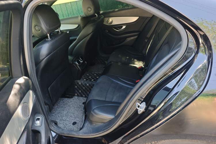Used Mercedes-Benz C-Class 2019 C 260 Sport Edition Left Rear Seat