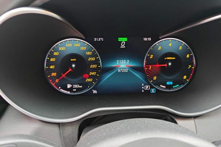Used Mercedes-Benz C-Class 2019 Restyled C 260 L Sport Edition Odometer Close Up