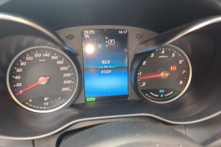 Used Mercedes-Benz C-Class 2019 C 260 Sport Edition Odometer Close Up
