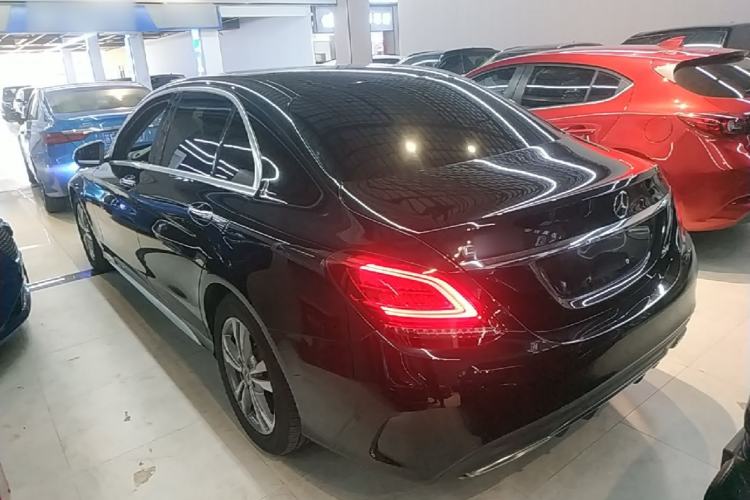 Used Mercedes-Benz C-Class 2019 C 180 L Fashion Edition Sport Version Rear Left 45 Deg