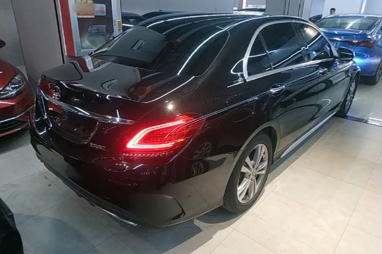 Used Mercedes-Benz C-Class 2019 C 180 L Fashion Edition Sport Version Rear Right 45 Deg