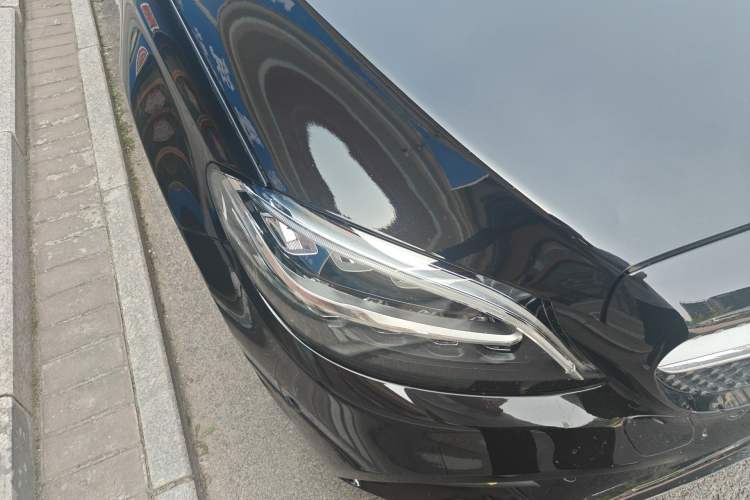 Used Mercedes-Benz C-Class 2019 C 180 L Fashion Edition Sport Version Right Front Headlight