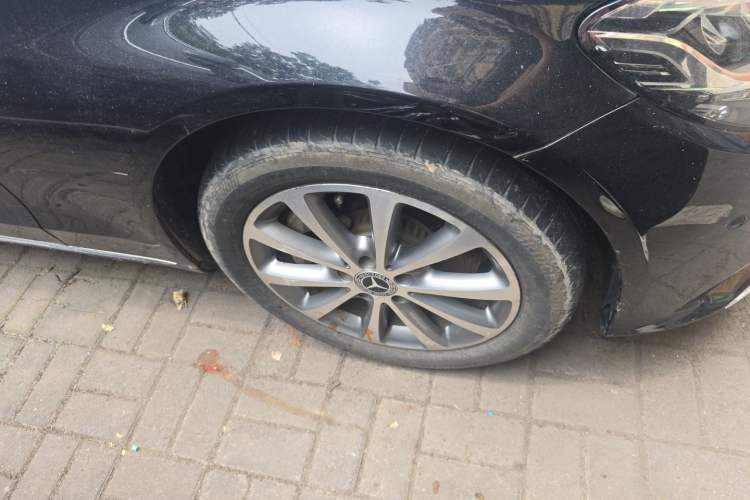 Used Mercedes-Benz C-Class 2019 C 260 L Right Front Wheel Hub
