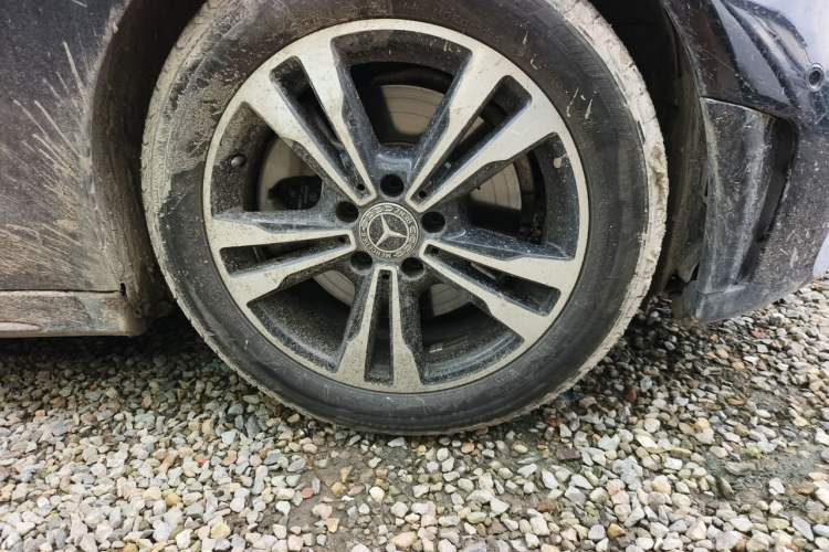 Used Mercedes-Benz C-Class 2019 C 260 Sport Edition Right Front Wheel Hub