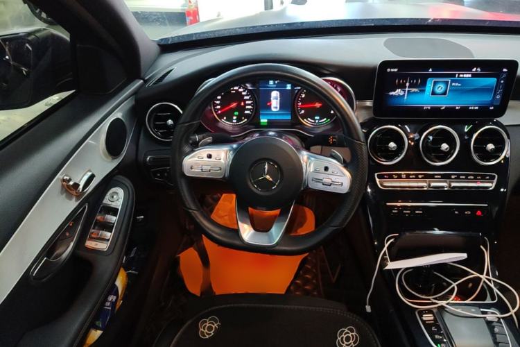 Used Mercedes-Benz C-Class 2019 C 260 Sport Edition Steering Wheel