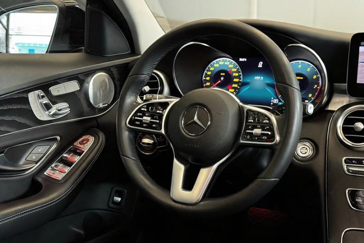 Used Mercedes-Benz C-Class 2019 C 300 station wagon Steering Wheel