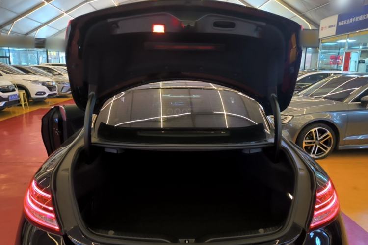 Used Mercedes-Benz C-Class 2019 C 260 Coupe Trunk