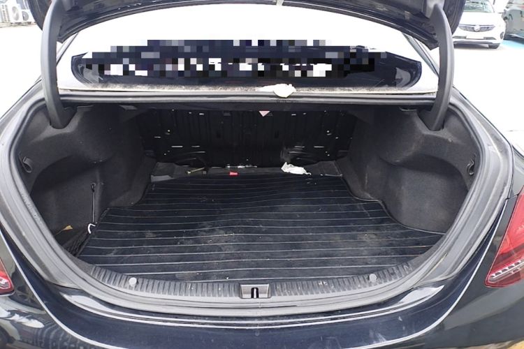 Used Mercedes-Benz C-Class 2019 C 180 L Fashion Edition Sport Version Trunk