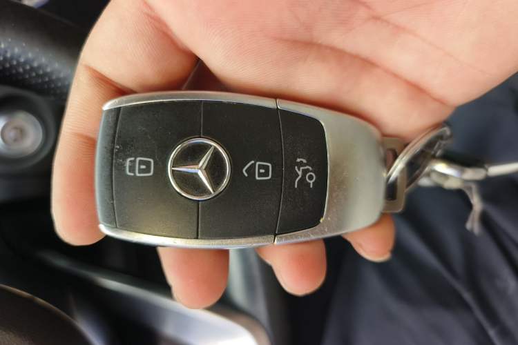 Used Mercedes-Benz C-Class 2019 C 260 Sport Edition Vehicle Key
