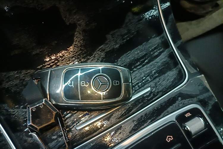 Used Mercedes-Benz C-Class 2019 C 180 L Fashion Edition Sport Version Vehicle Key