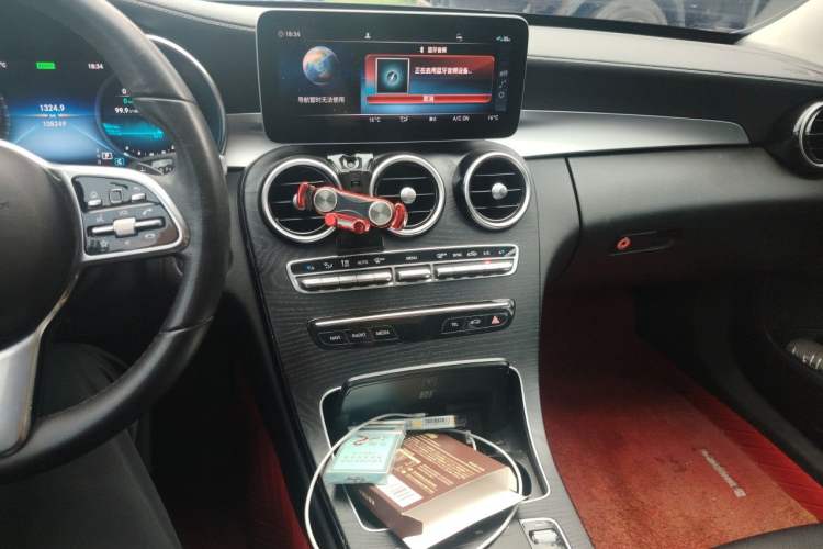 Used Mercedes-Benz C-Class 2019 Restyled C 260 L Sport Edition Audio And AC Panel