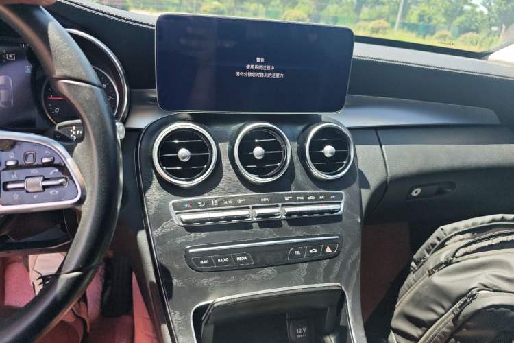Used Mercedes-Benz C-Class 2019 C 180 L Fashion Edition Sport Version Audio And AC Panel
