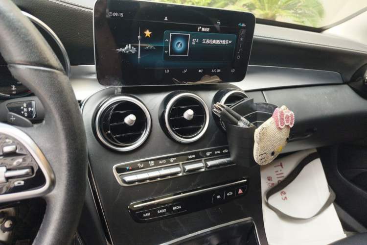 Used Mercedes-Benz C-Class 2019 C 260 L Sport Edition Audio And AC Panel