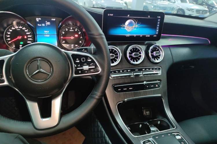 Used Mercedes-Benz C-Class 2019 C 180 L Fashion Edition Sport Version Audio And AC Panel