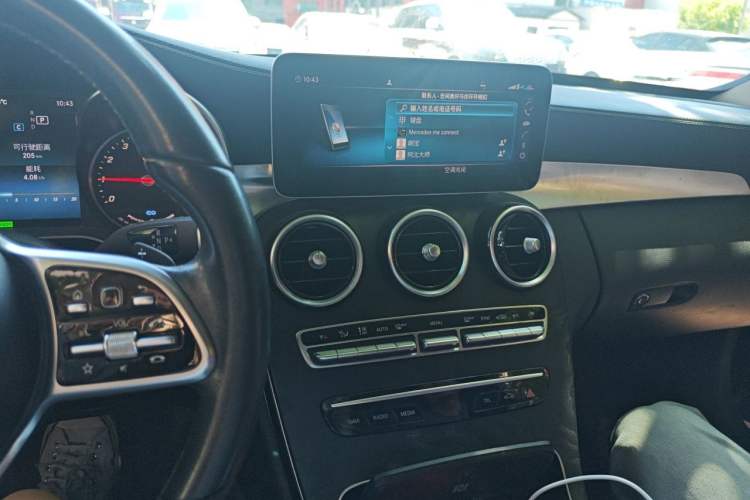 Used Mercedes-Benz C-Class 2019 C 260 L Sport Edition Audio And AC Panel