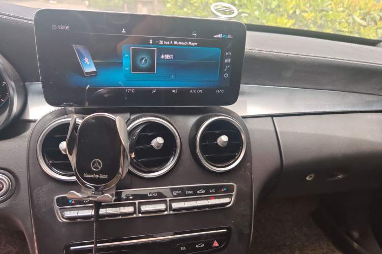 Used Mercedes-Benz C-Class 2019 Restyled C 260 L Sport Edition Audio And AC Panel