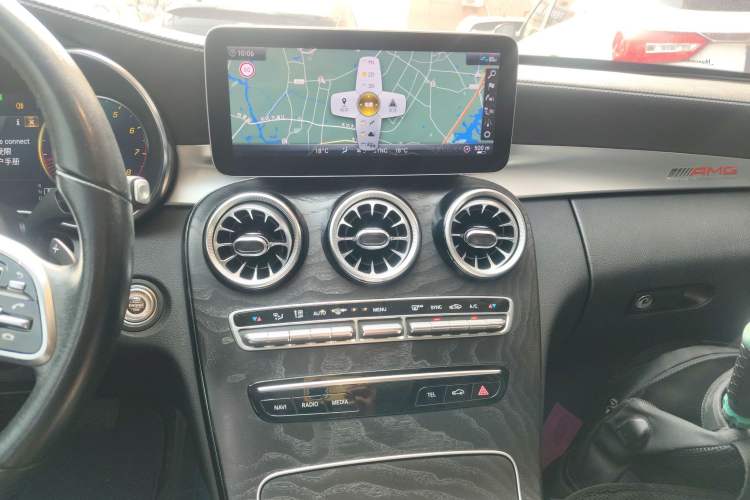 Used Mercedes-Benz C-Class 2019 Restyled C 260 L Sport Edition Audio And AC Panel