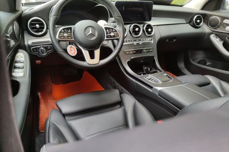 Used Mercedes-Benz C-Class 2019 Restyled C 260 L Sport Edition Center Console
