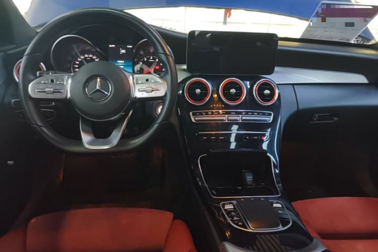 Used Mercedes-Benz C-Class 2019 C 260 Sport Edition Center Console