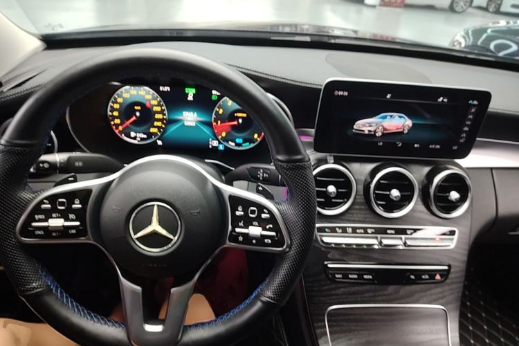 Used Mercedes-Benz C-Class 2019 Restyled C 260 L Sport Edition Center Console