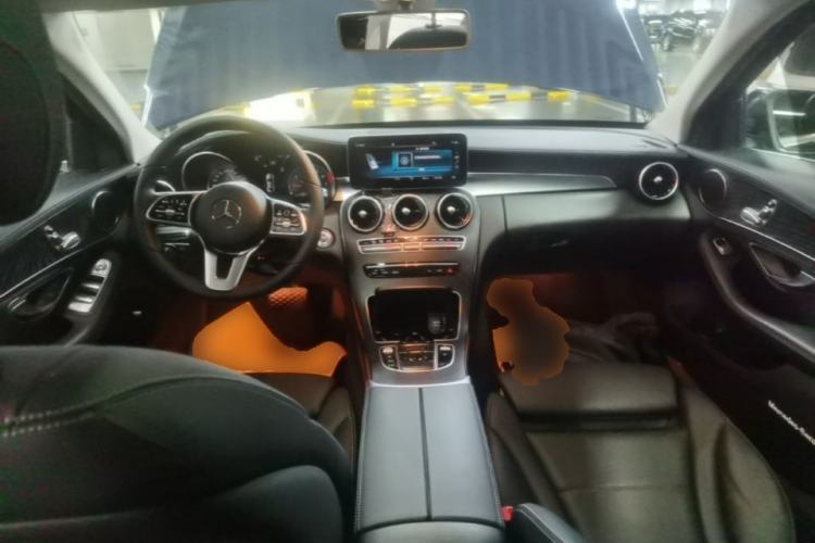 Used Mercedes-Benz C-Class 2019 C 180 L Fashion Edition Sport Version Center Console