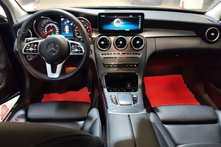 Used Mercedes-Benz C-Class 2019 C 260 L Sport Edition Center Console