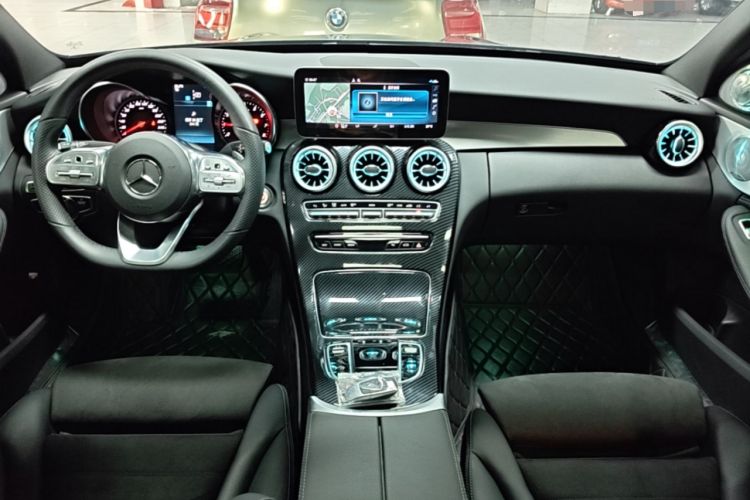 Used Mercedes-Benz C-Class 2019 C 260 Sport Edition Center Console