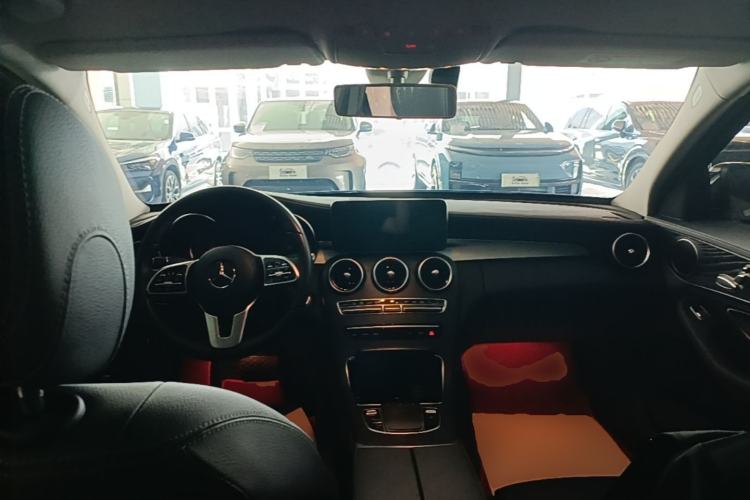 Used Mercedes-Benz C-Class 2019 C 180 L Fashion Edition Sport Version Center Console