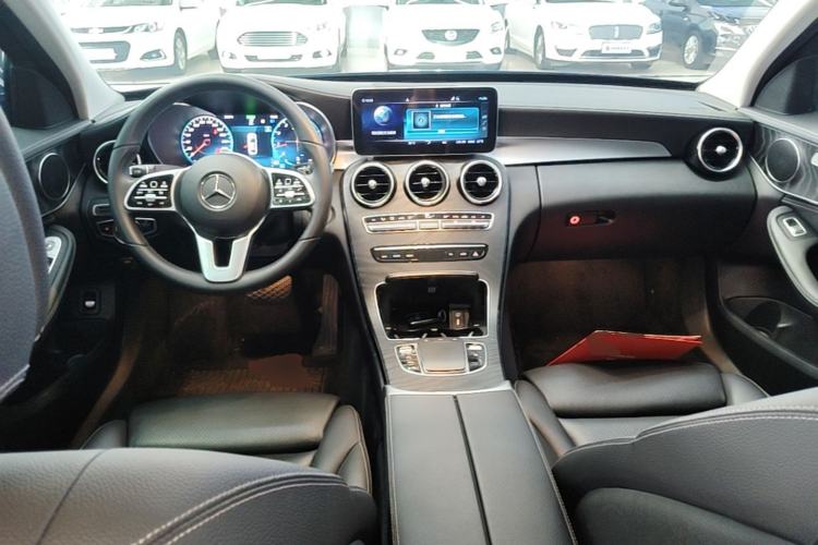 Used Mercedes-Benz C-Class 2019 Restyled C 260 L Sport Edition Center Console