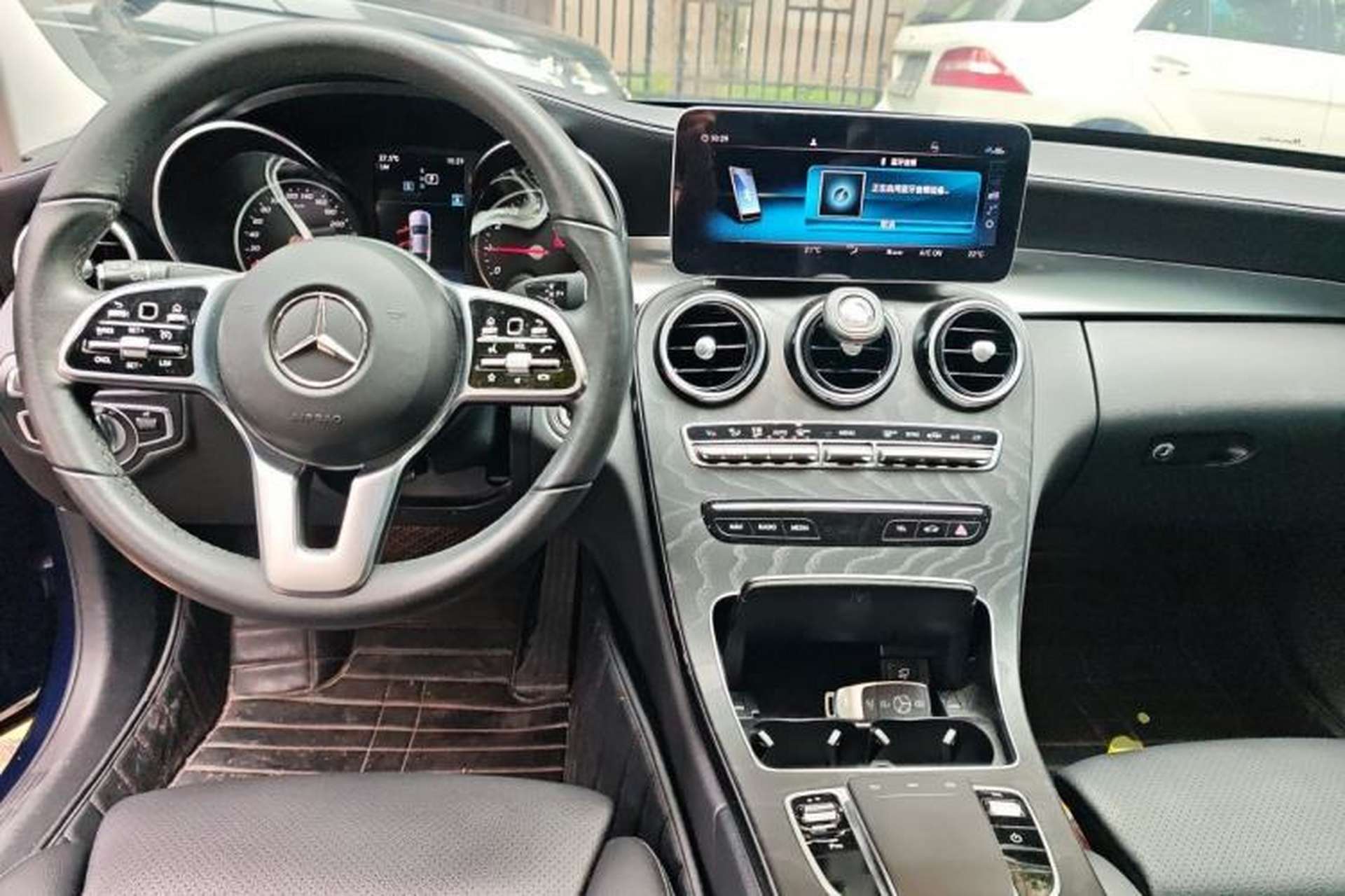 Used Mercedes-Benz C-Class 2019 Restyled C 260 L Sport Edition Center Console