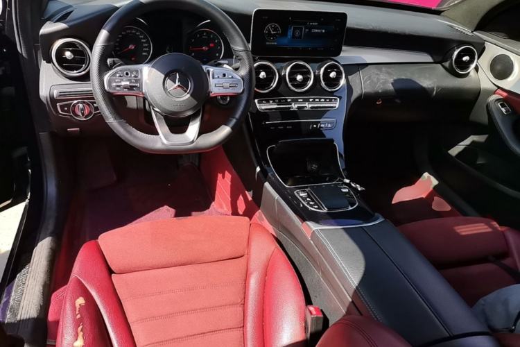 Used Mercedes-Benz C-Class 2019 C 260 Sport Edition Center Console