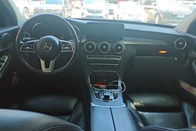 Used Mercedes-Benz C-Class 2019 C 260 L Sport Edition Center Console
