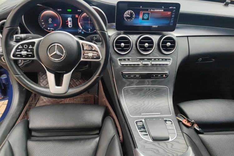 Used Mercedes-Benz C-Class 2019 Restyled C 260 L Sport Edition Center Console