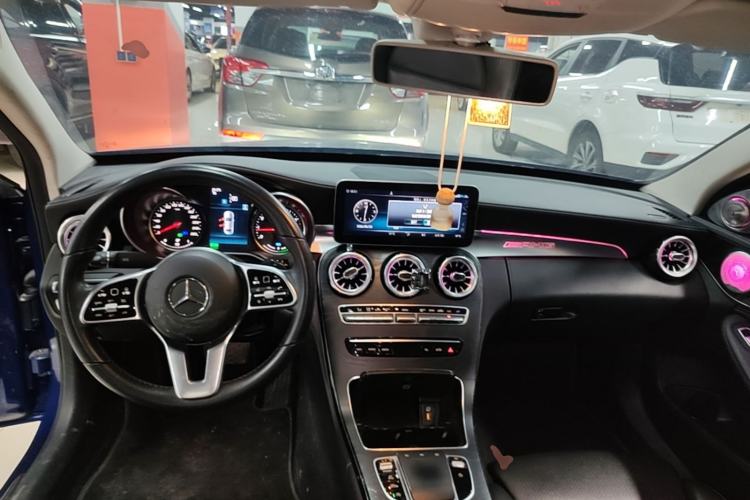 Used Mercedes-Benz C-Class 2019 C 260 L Sport Edition Center Console