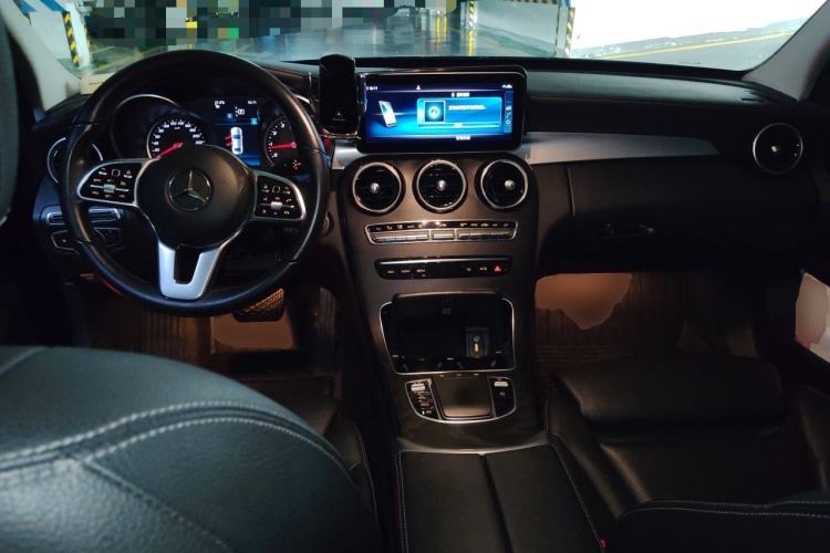 Used Mercedes-Benz C-Class 2019 C 260 L Sport Edition Center Console