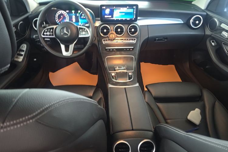 Used Mercedes-Benz C-Class 2019 Restyled C 260 L Sport Edition Center Console