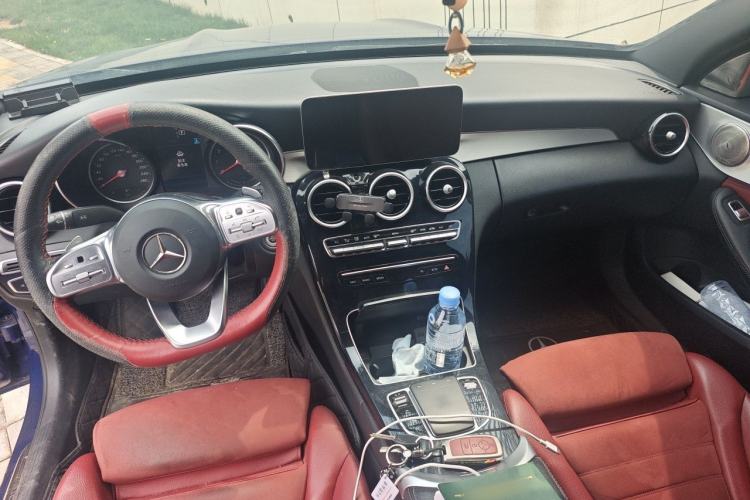 Used Mercedes-Benz C-Class 2019 C 260 Sport Edition Center Console