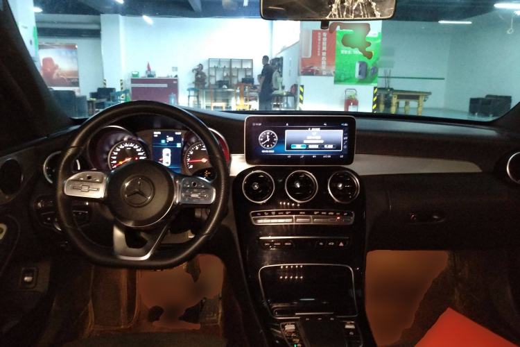 Used Mercedes-Benz C-Class 2019 C 260 Sport Edition Center Console